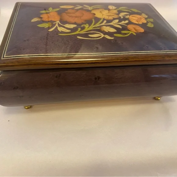 🎶 Italian Inlaid Wood Music/Jewelry Box